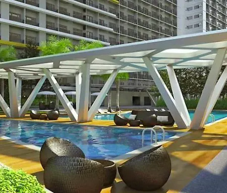 Fame Residences 1 Bedroom Pool View